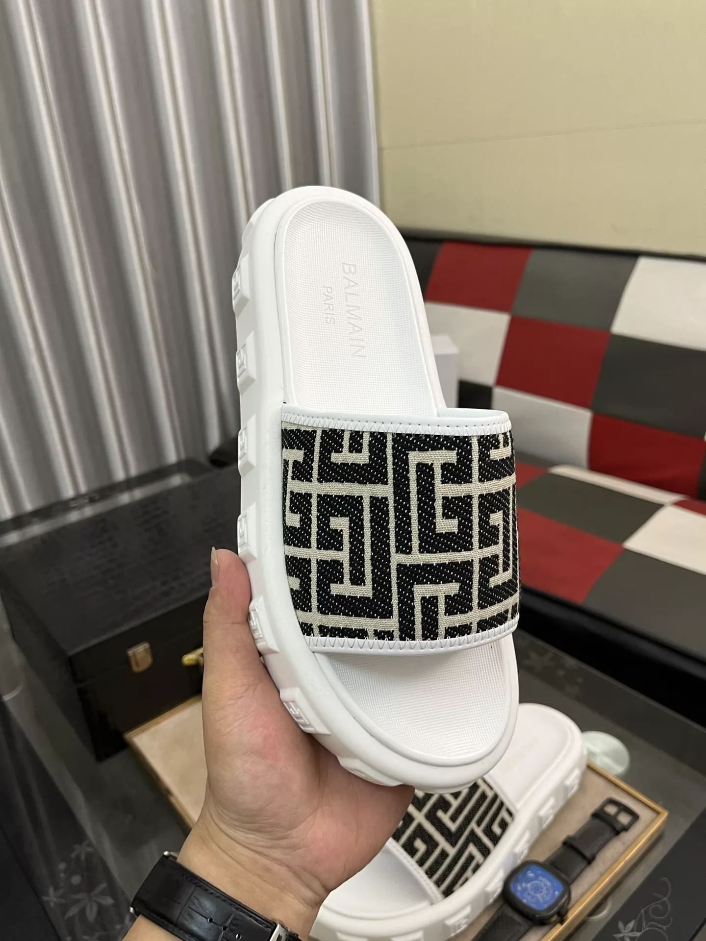 Comfortable 8628 Balmain Slippers For Men