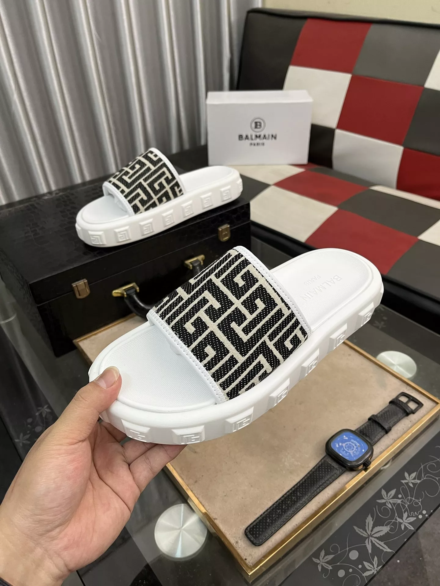 Comfortable 8628 Balmain Slippers For Men