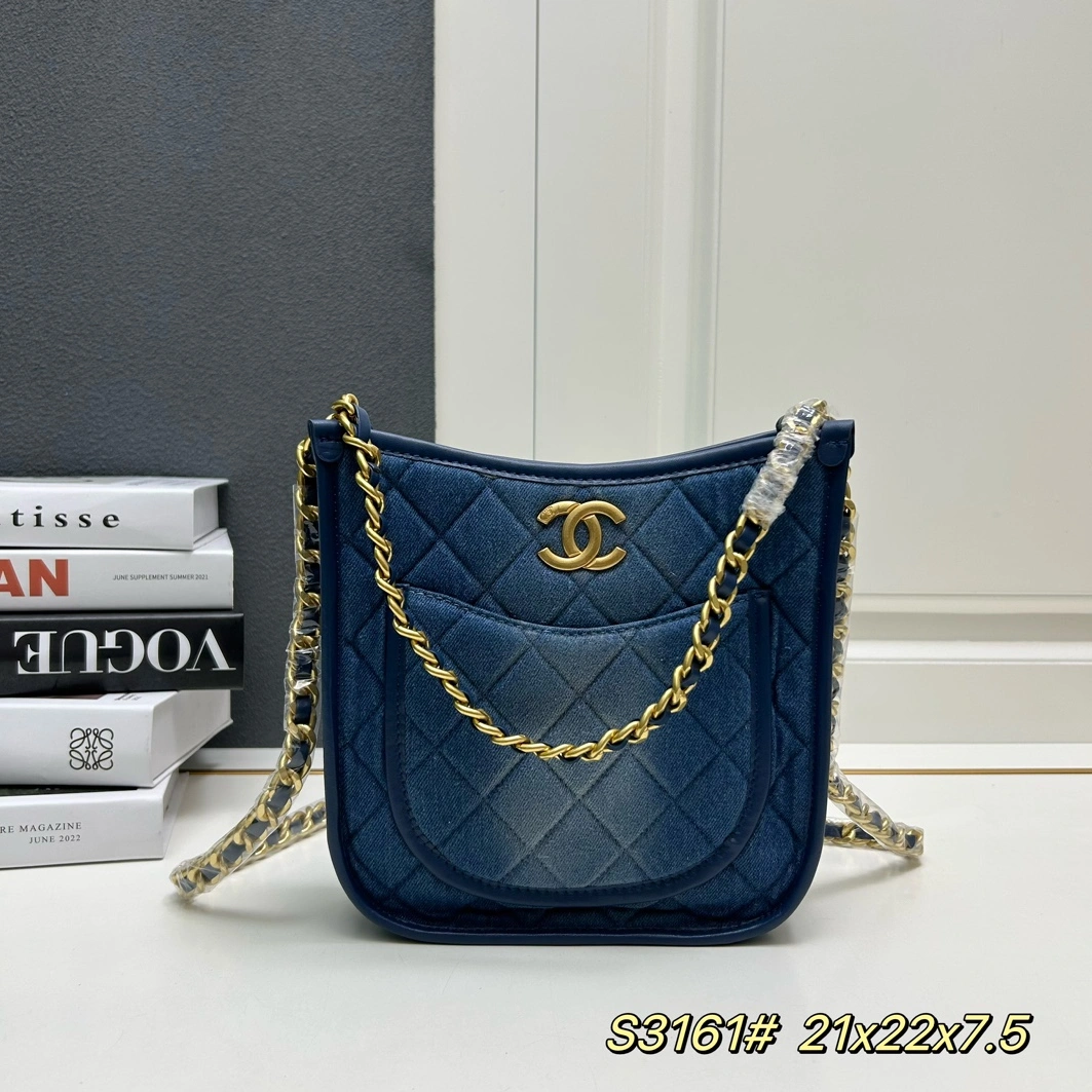 Comfortable 8640 Chanel AAA Quality Shoulder Bags For Women