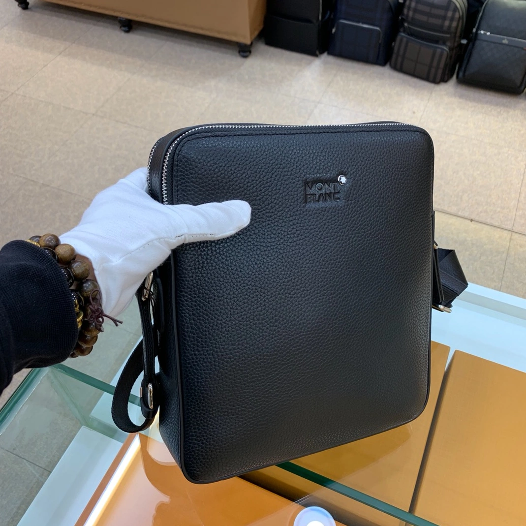 Comfortable 8741 Mont Blanc AAA Man Messenger Bags
