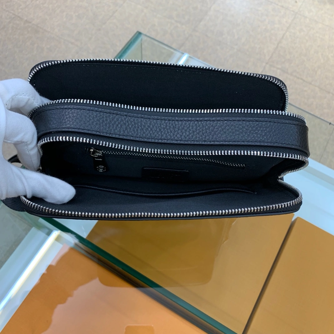 Comfortable 8741 Mont Blanc AAA Man Messenger Bags