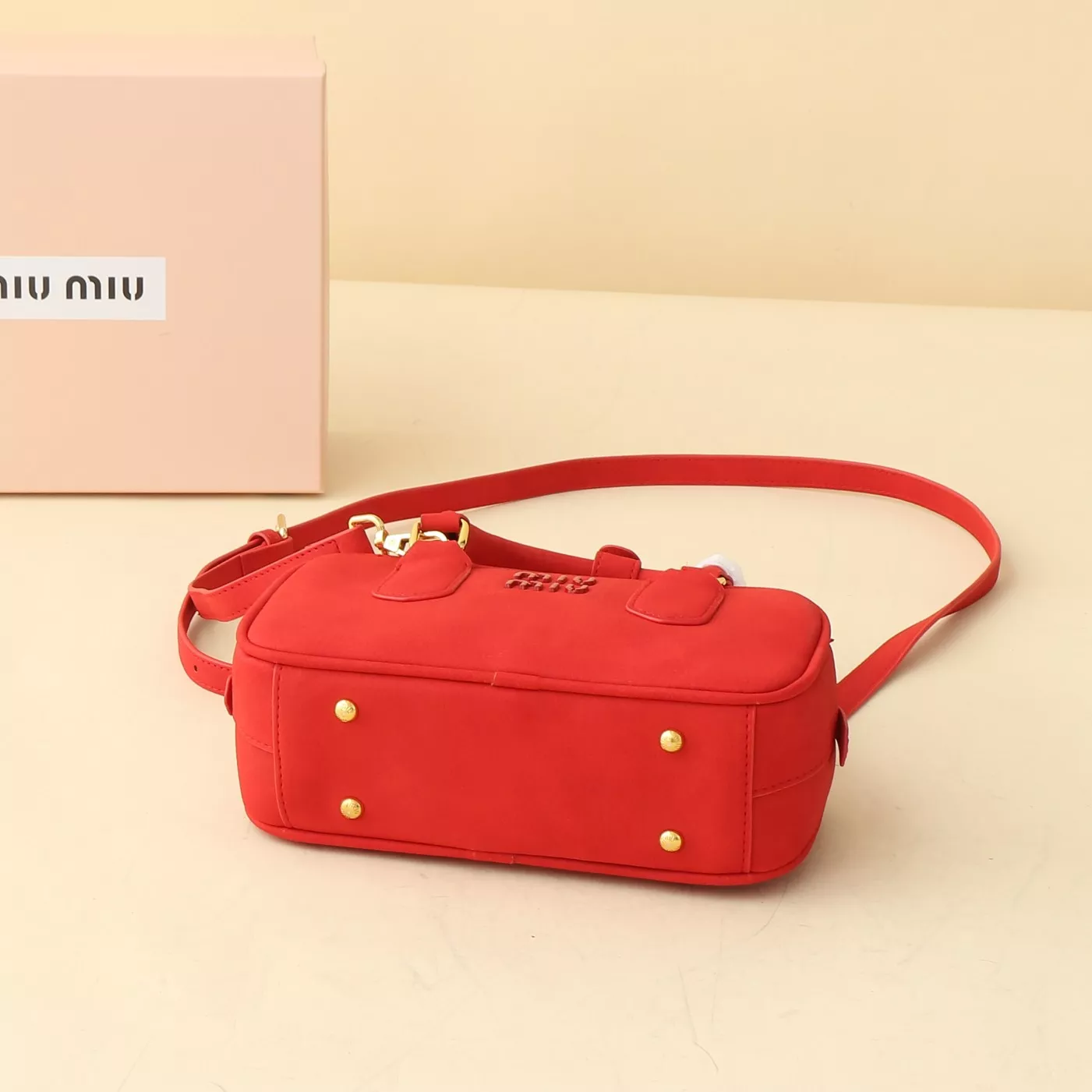 Comfortable 8753 MIU MIU AAA Quality Handbags For Women