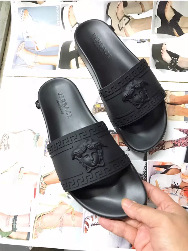 Comfortable 8786 Versace Slippers For Men