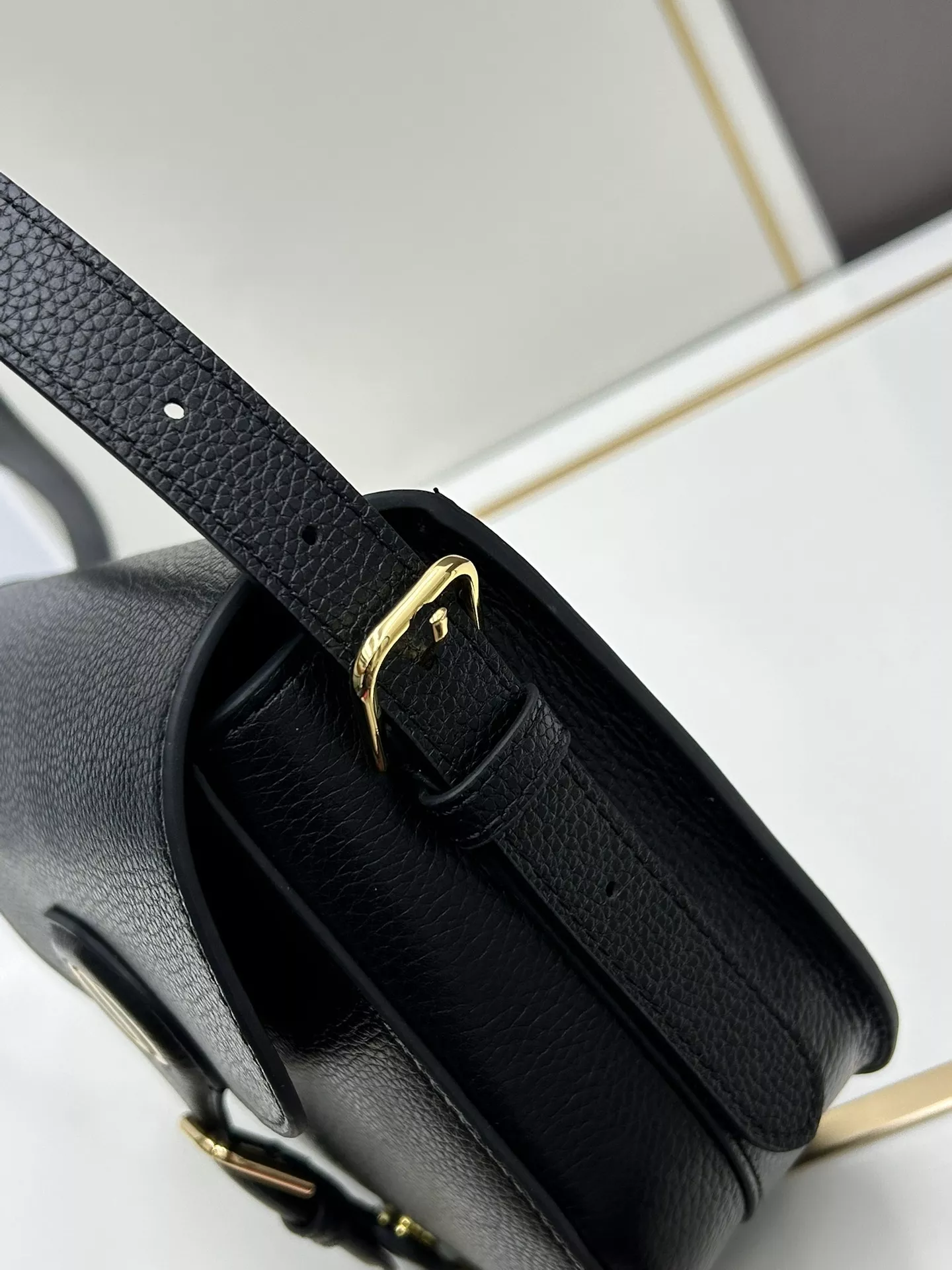 Comfortable 8806 Christian Dior AAA Quality Messenger Bags For Women