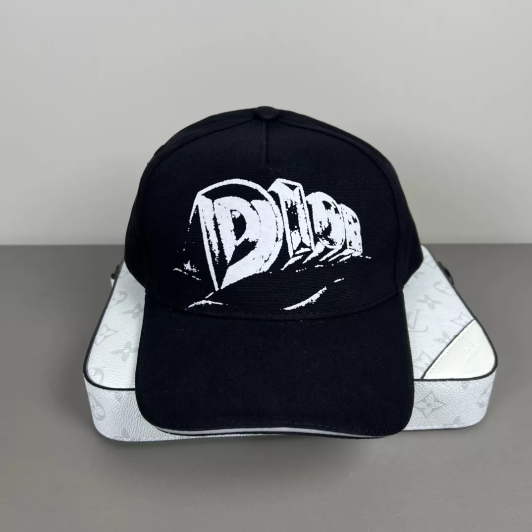 Comfortable 8827 Christian Dior Caps