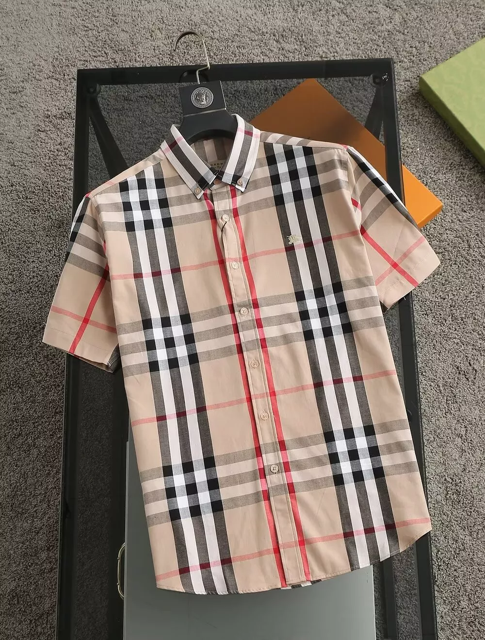 Comfortable 8940 Burberry Shirts Short Sleeved For Men