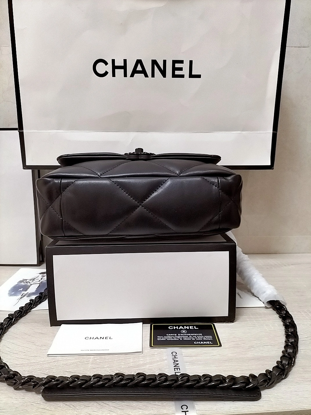 Comfortable 8964 Chanel AAA Quality Messenger Bags For Women