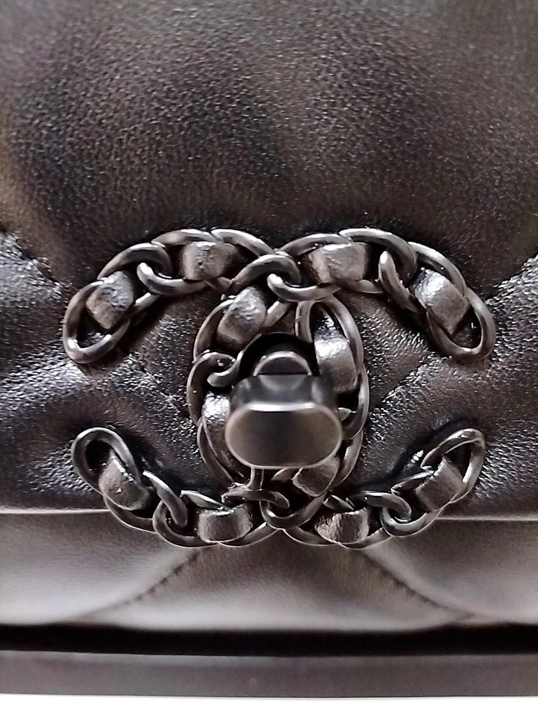 Comfortable 8964 Chanel AAA Quality Messenger Bags For Women