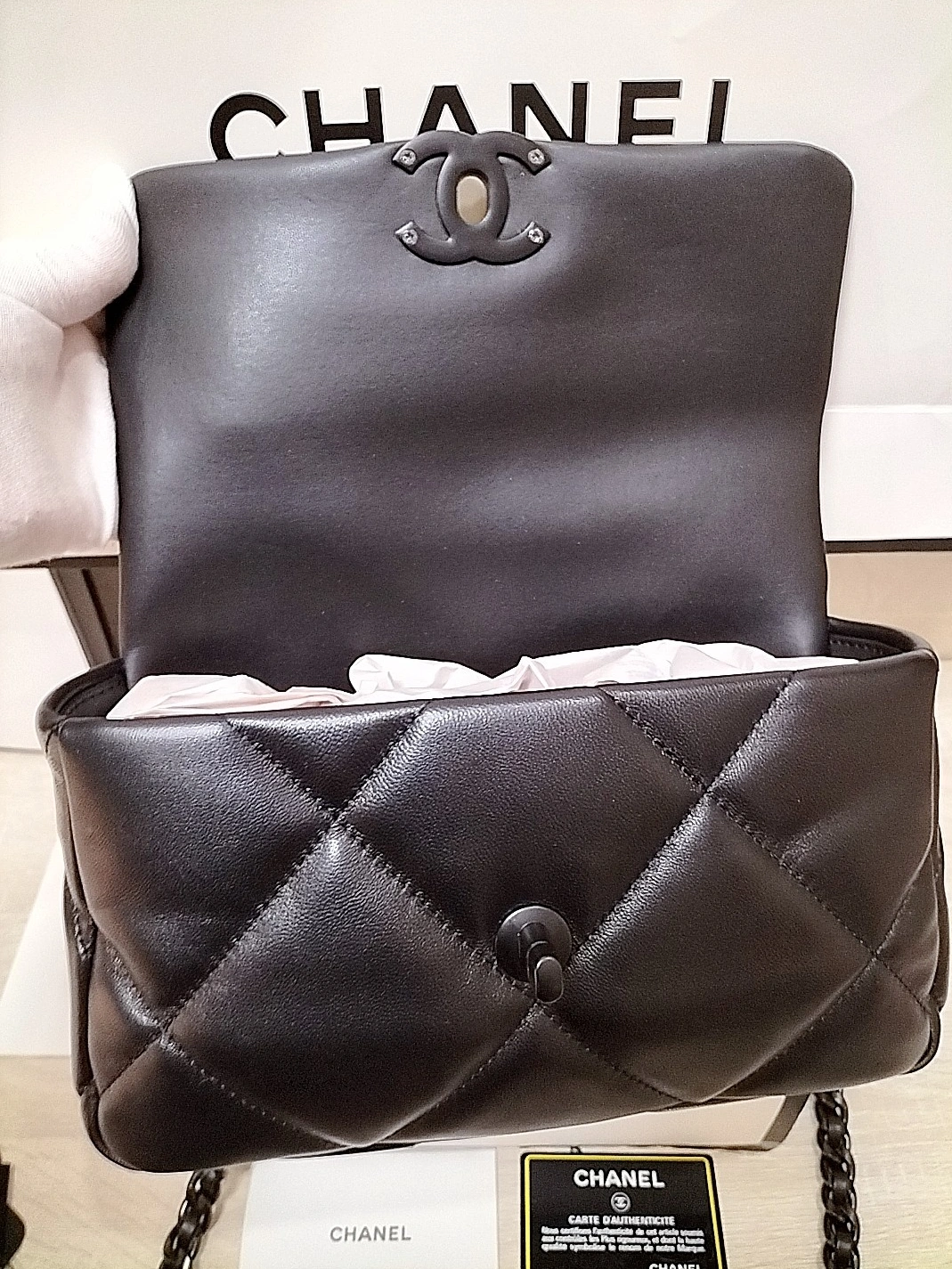 Comfortable 8964 Chanel AAA Quality Messenger Bags For Women