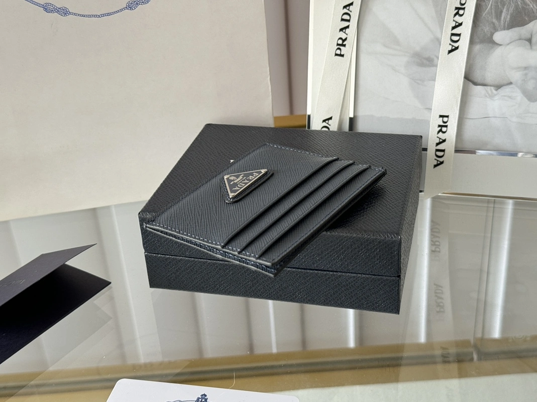 Comfortable 8965 Prada Card Case In Navy