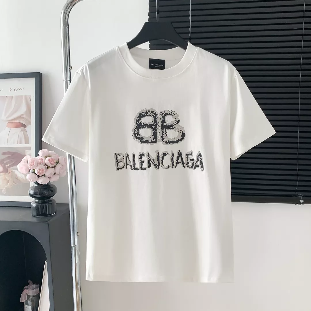 Comfortable 9066 Balenciaga T-Shirts Short Sleeved For Unisex