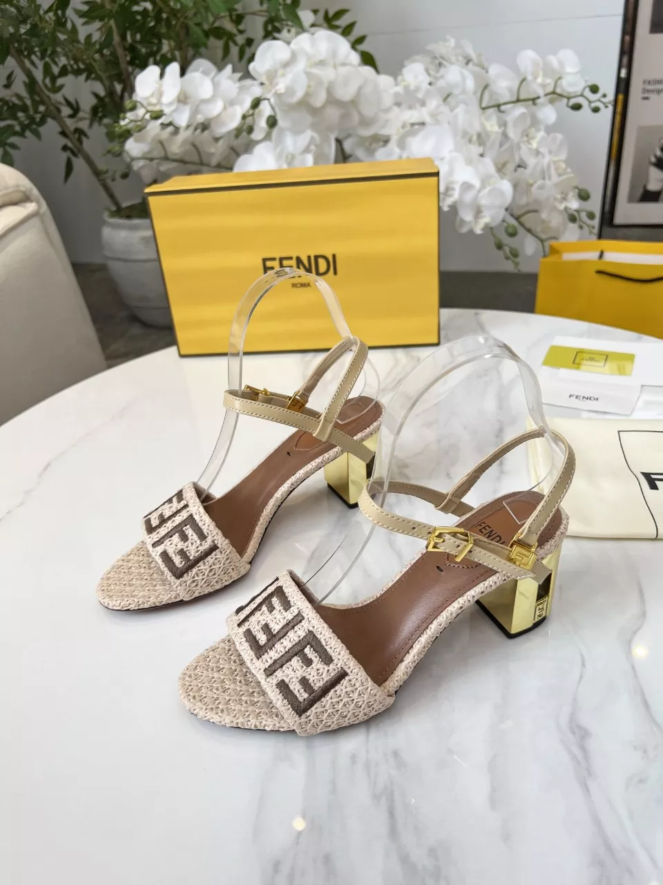 Comfortable 907 Fendi Sandal For Women