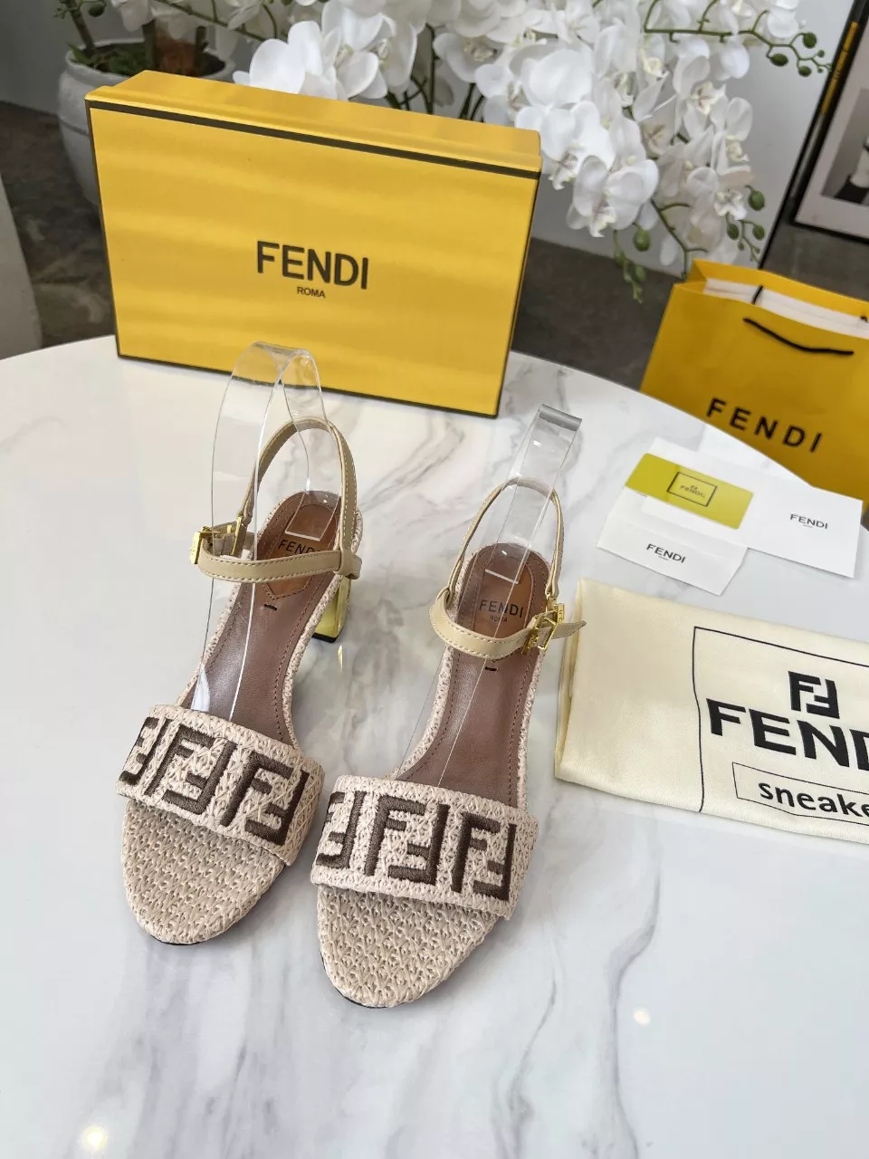 Comfortable 907 Fendi Sandal For Women