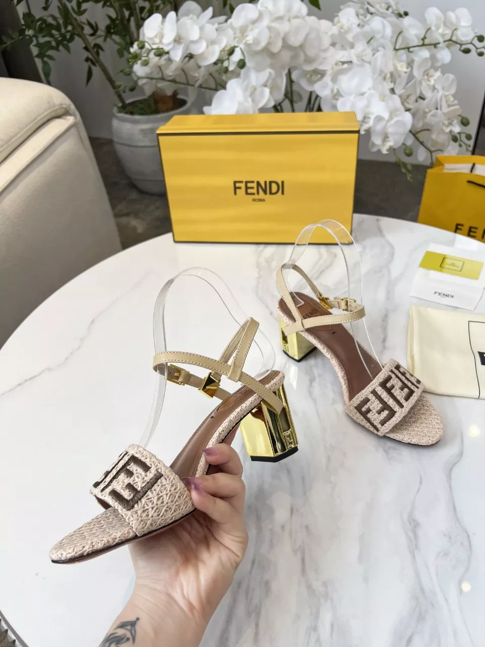 Comfortable 907 Fendi Sandal For Women