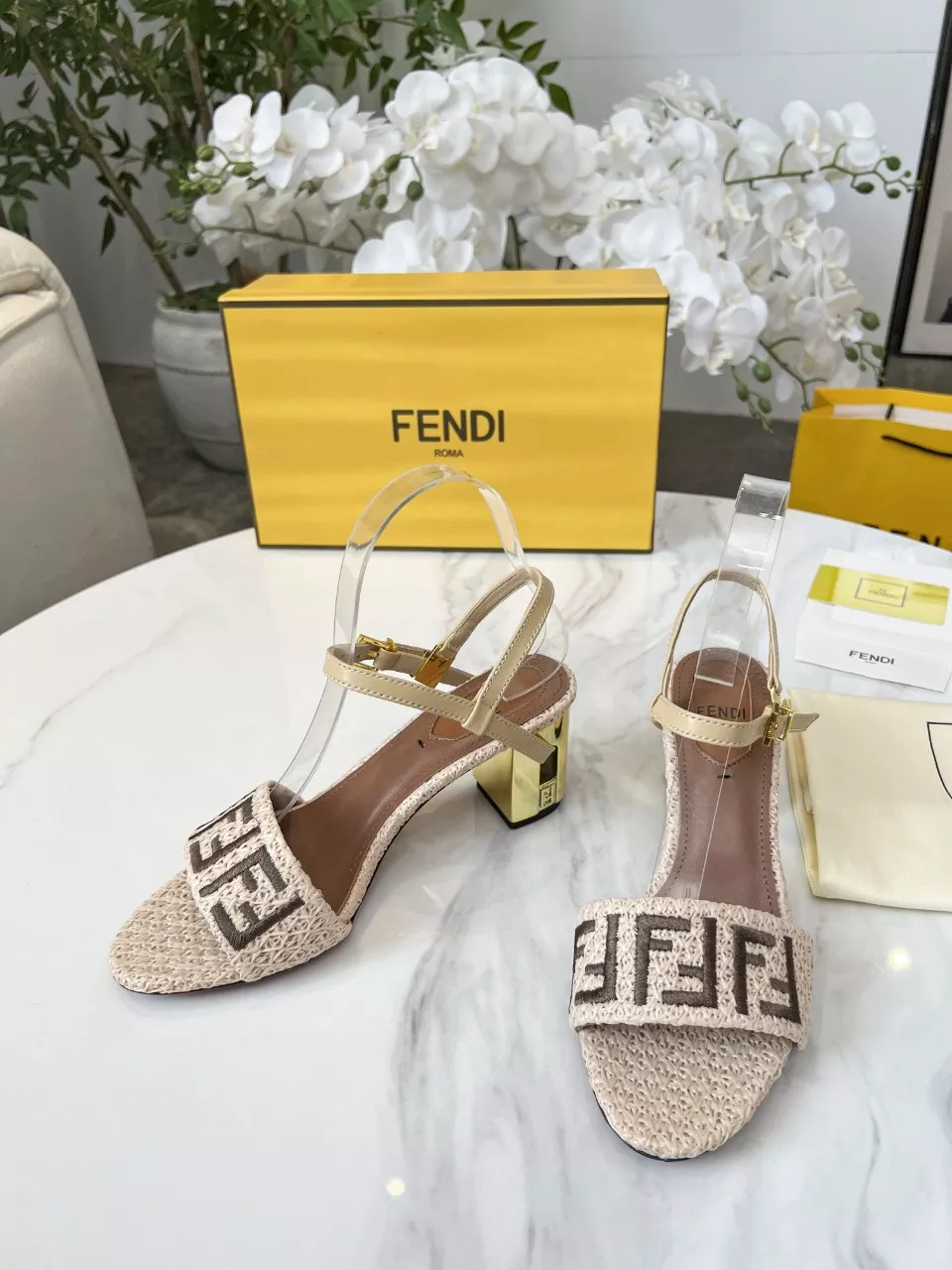 Comfortable 907 Fendi Sandal For Women