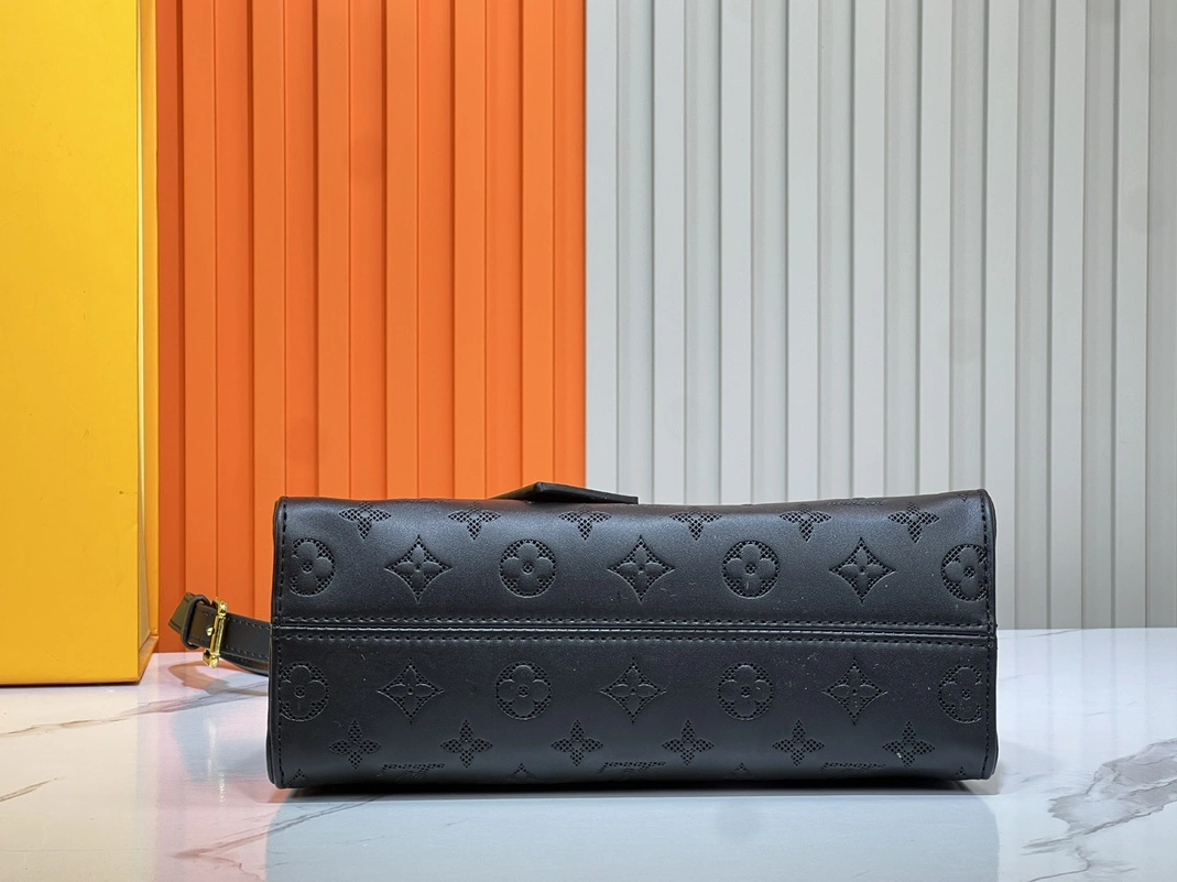 Comfortable 9206 Louis Vuitton AAA Quality Handbags For Women