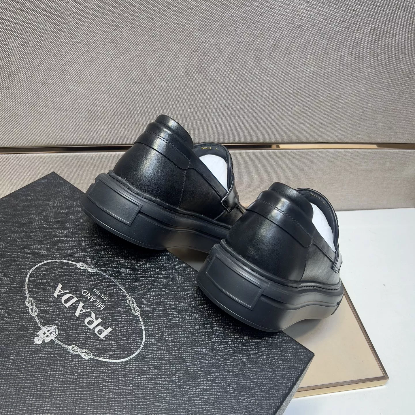 Comfortable 9217 Prada Casual Shoes For Men