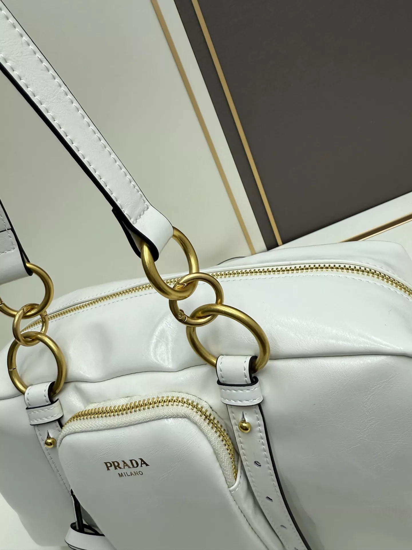 Comfortable 9240 Prada AAA Quality Shoulder Bags For Women