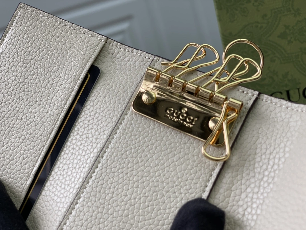 Comfortable 9262 Gucci AAA Quality Wallets