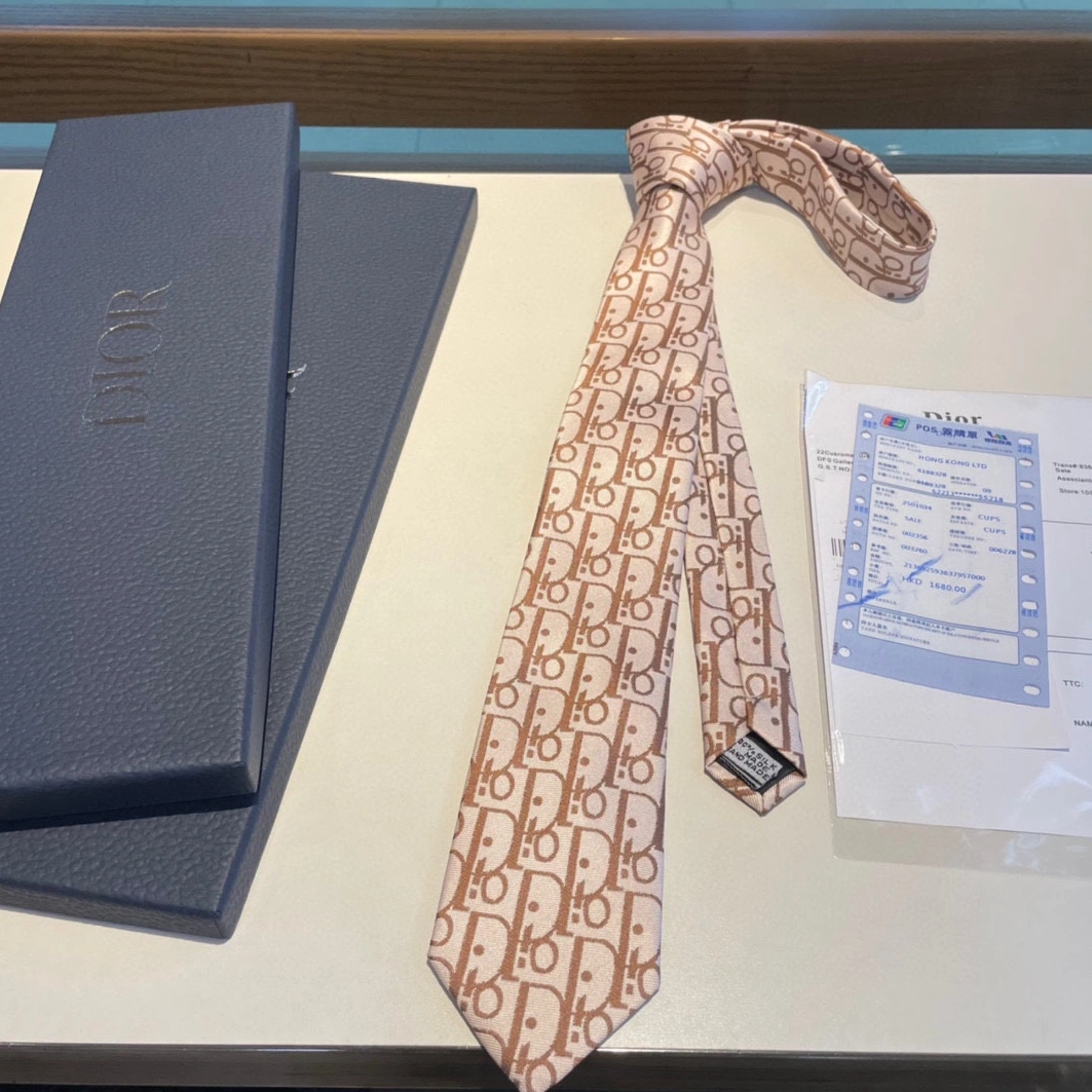 Comfortable 9376 Christian Dior Necktie For Men