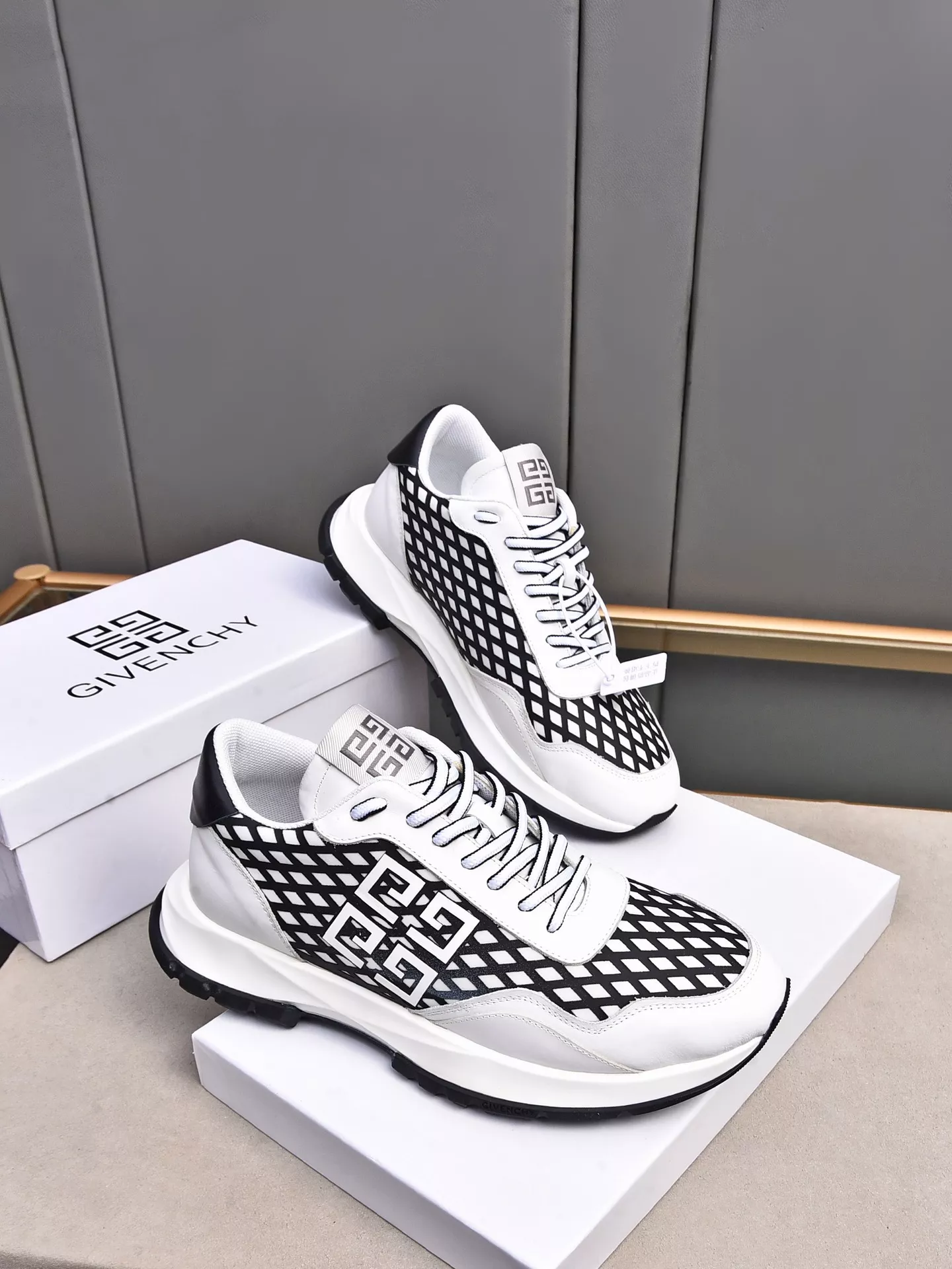 Comfortable 9541 Givenchy Casual Shoes For Men