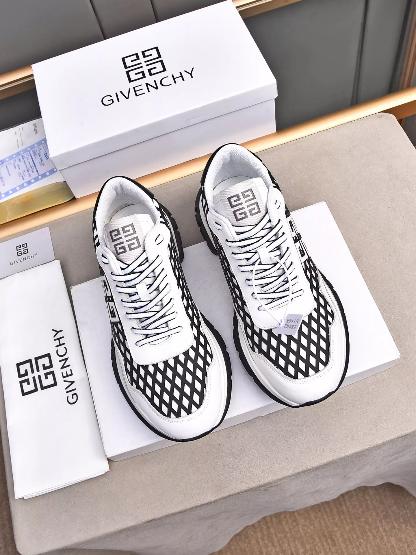 Comfortable 9541 Givenchy Casual Shoes For Men