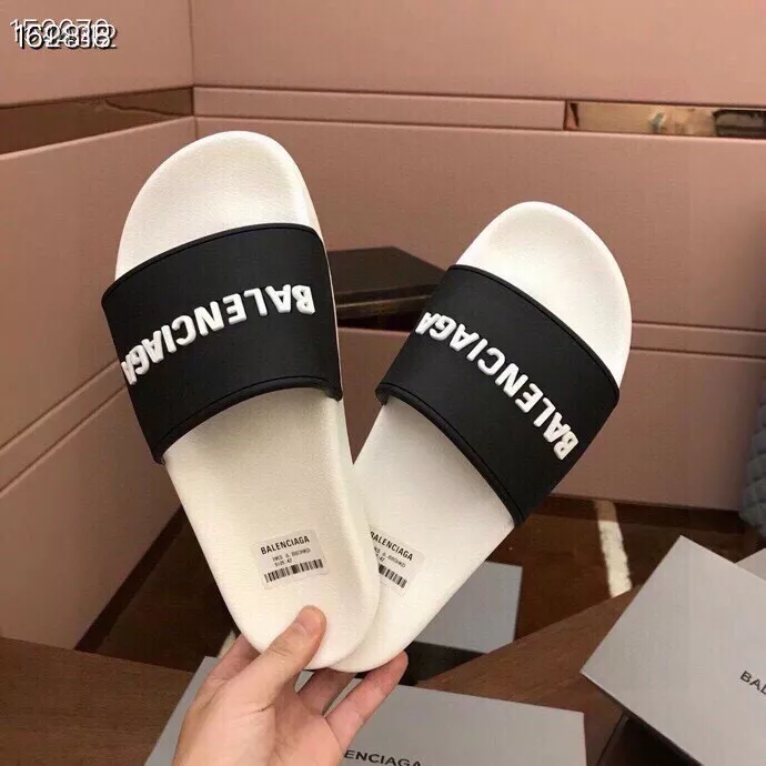 Comfortable 9640 Balenciaga Slippers For Men