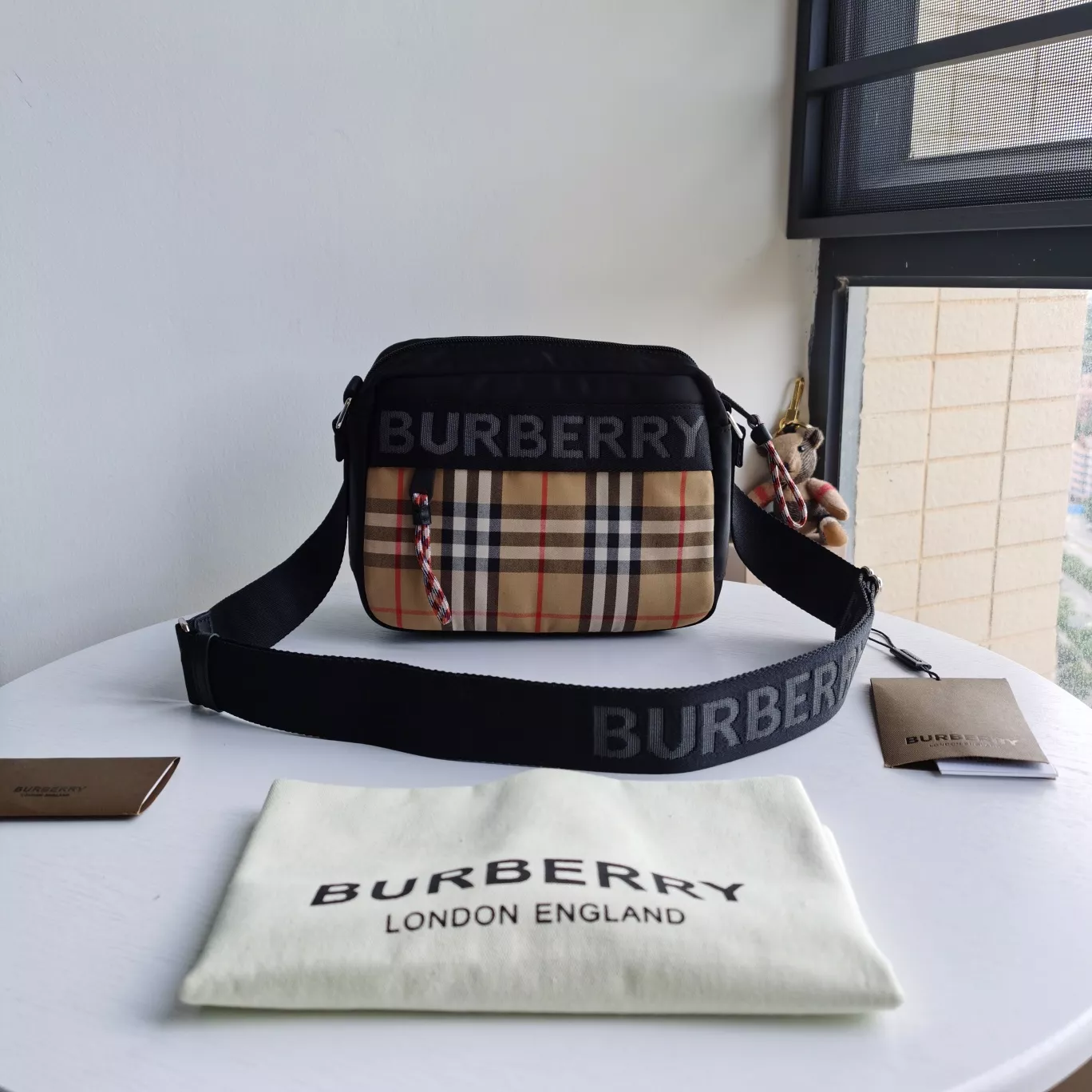 Comfortable 9655 Burberry AAA Man Messenger Bags