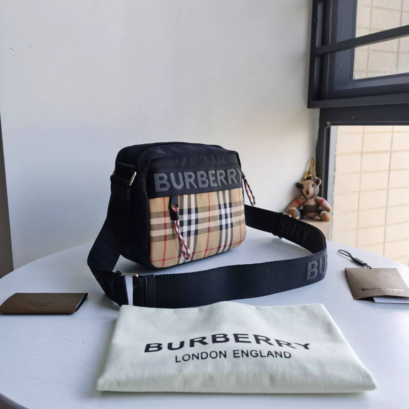Comfortable 9655 Burberry AAA Man Messenger Bags