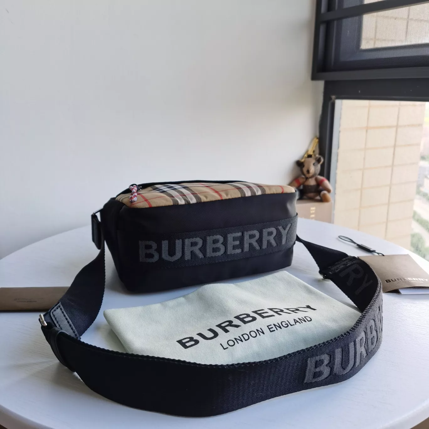 Comfortable 9655 Burberry AAA Man Messenger Bags