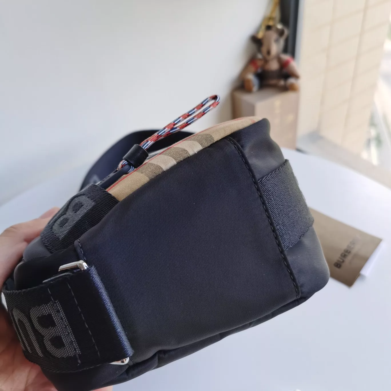 Comfortable 9655 Burberry AAA Man Messenger Bags