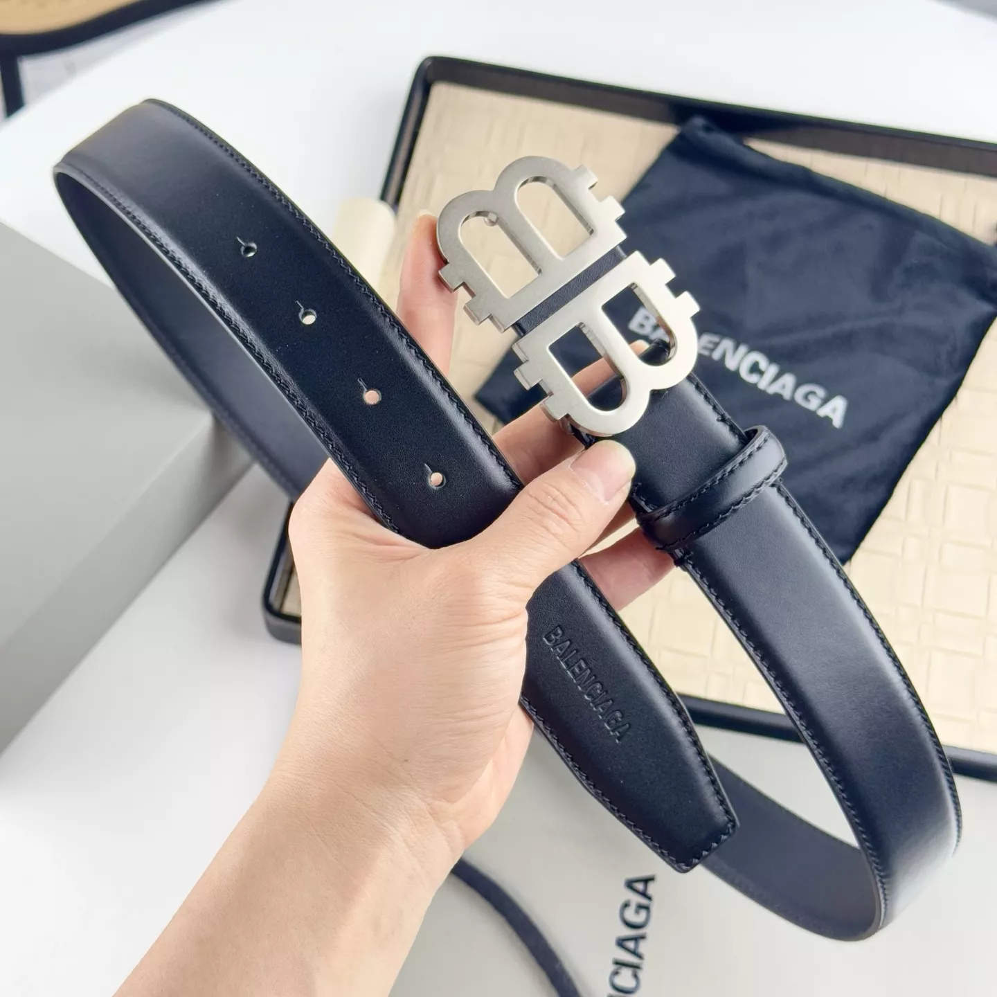 Comfortable 9753 Balenciaga AAA Quality Belts