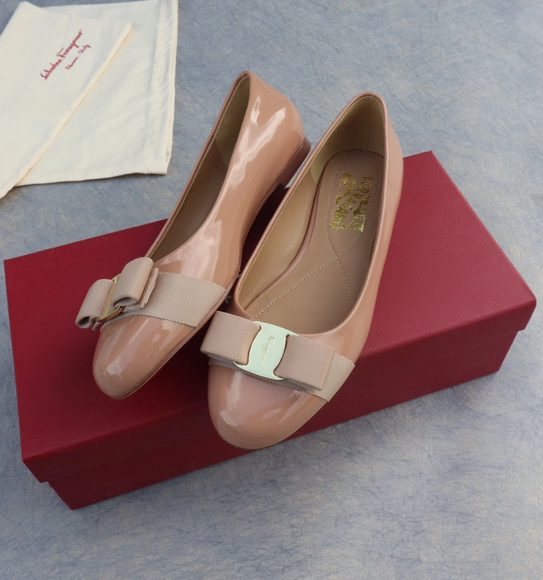Comfortable 9814 Salvatore Ferragamo Flat Shoes For Women