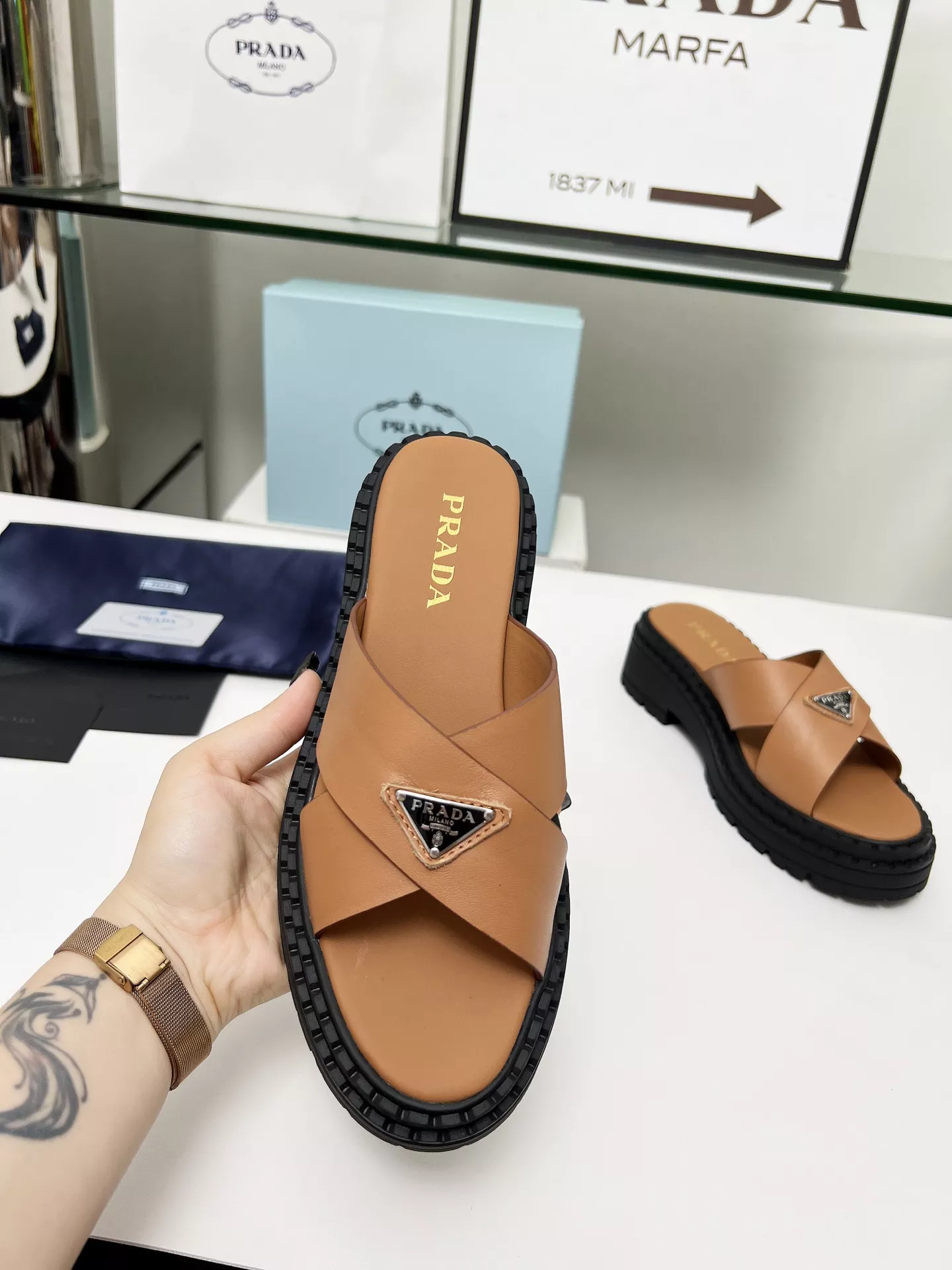 Comfortable 9841 Prada Slippers For Women