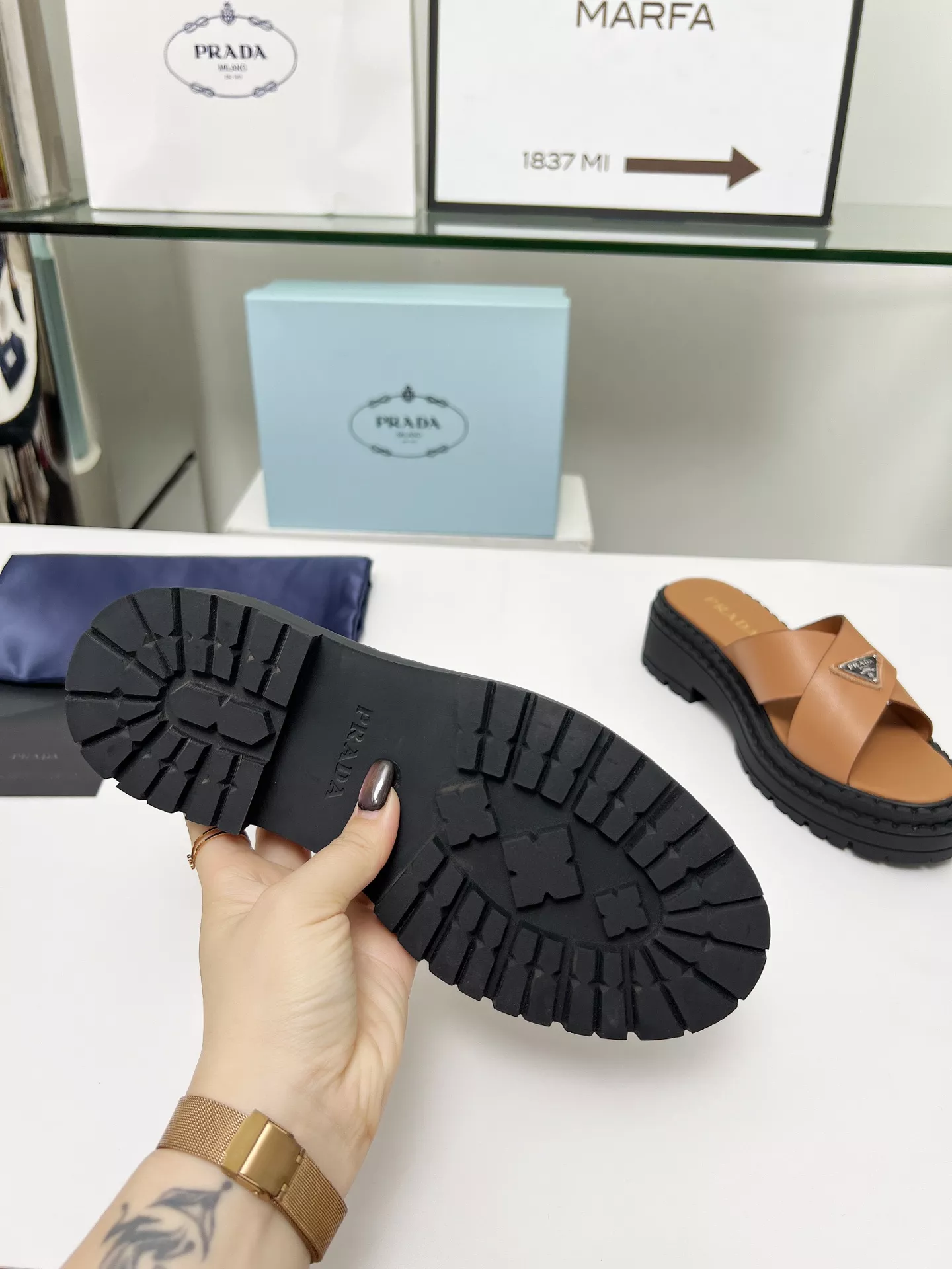 Comfortable 9841 Prada Slippers For Women