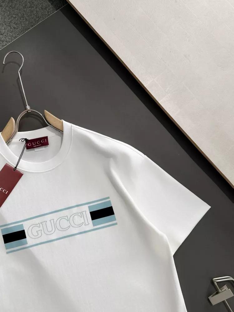Comfortable 9970 Gucci T-Shirts Short Sleeved For Unisex