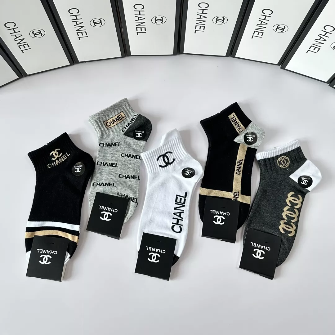 Compact 1148 Chanel Socks