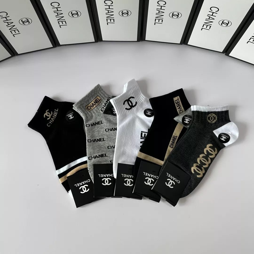 Compact 1148 Chanel Socks