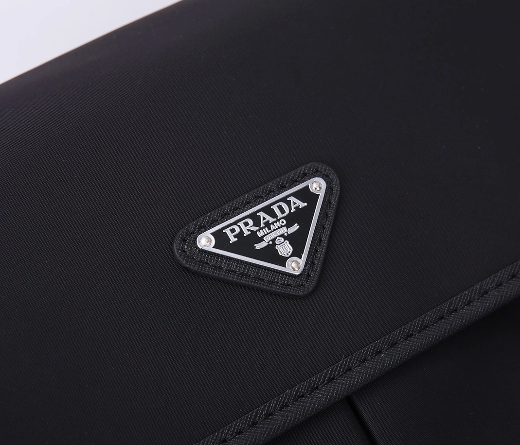Compact 1555 Prada AAA Man Messenger Bags