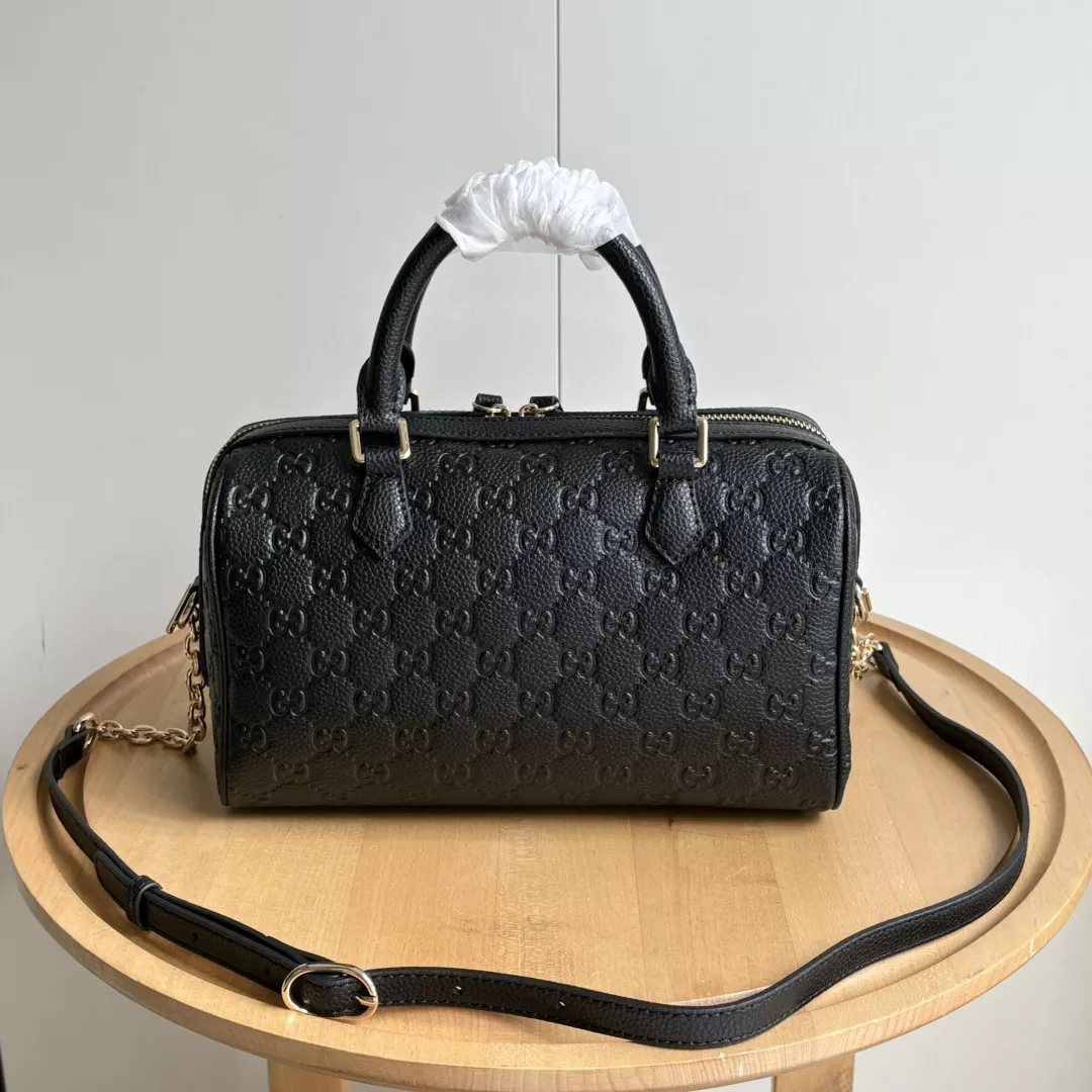 Compact 1565 Gucci AAA Quality Handbags For Women