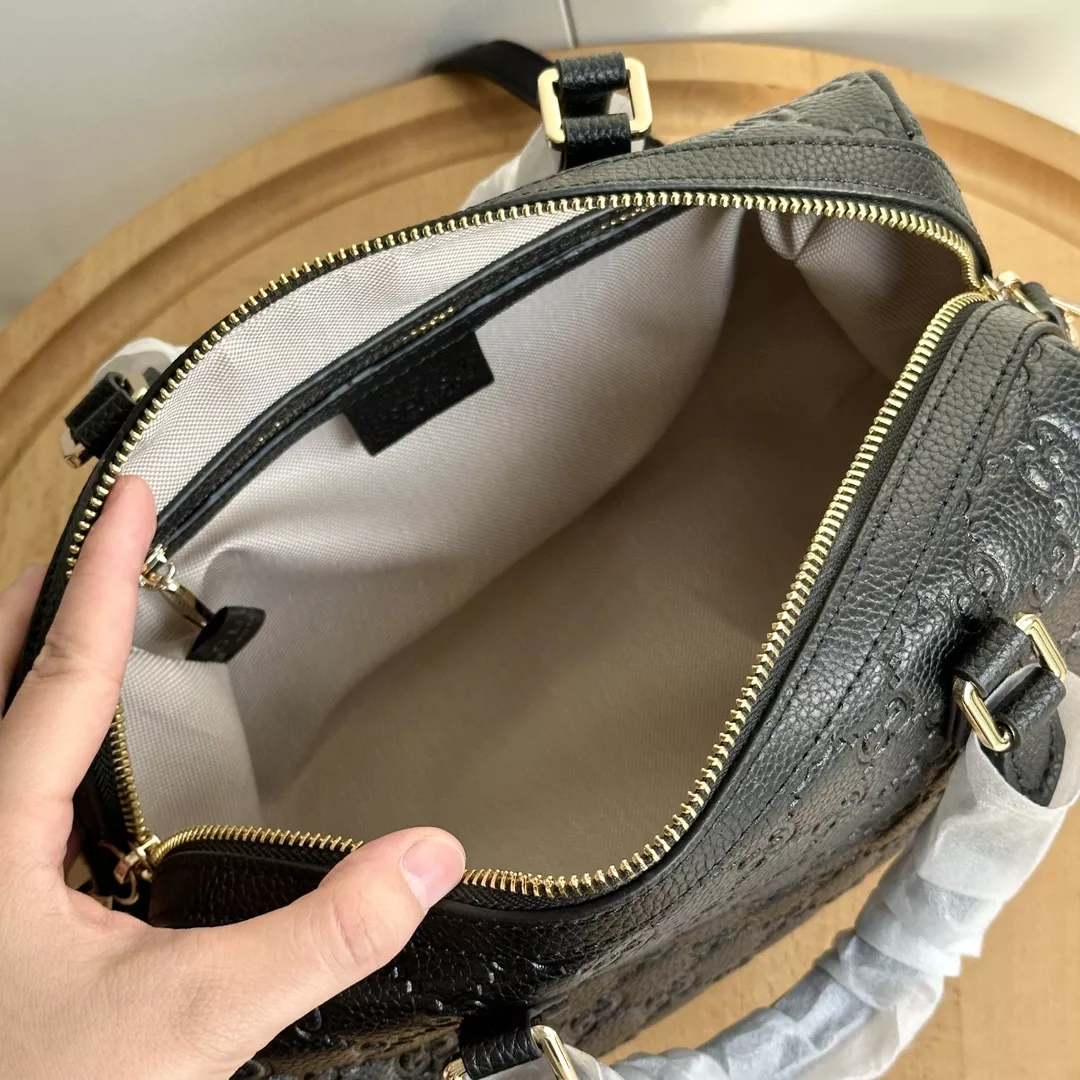 Compact 1565 Gucci AAA Quality Handbags For Women