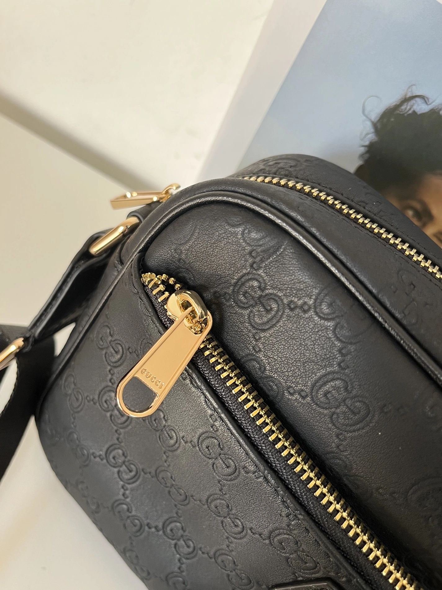Compact 1573 Gucci AAA Man Messenger Bags