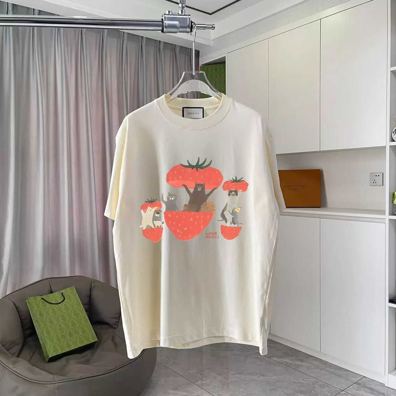 Compact 1603 Gucci T-Shirts Short Sleeved For Unisex