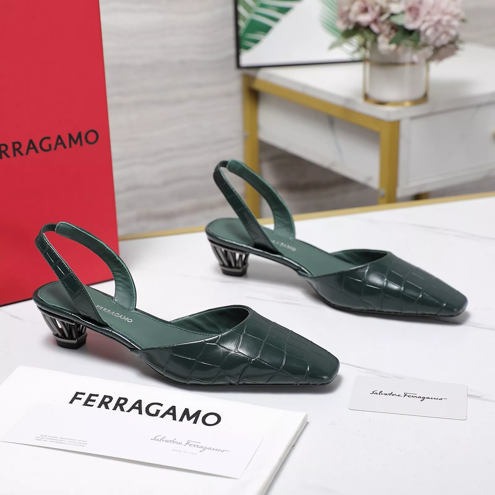 Compact 1692 Salvatore Ferragamo Sandals For Women