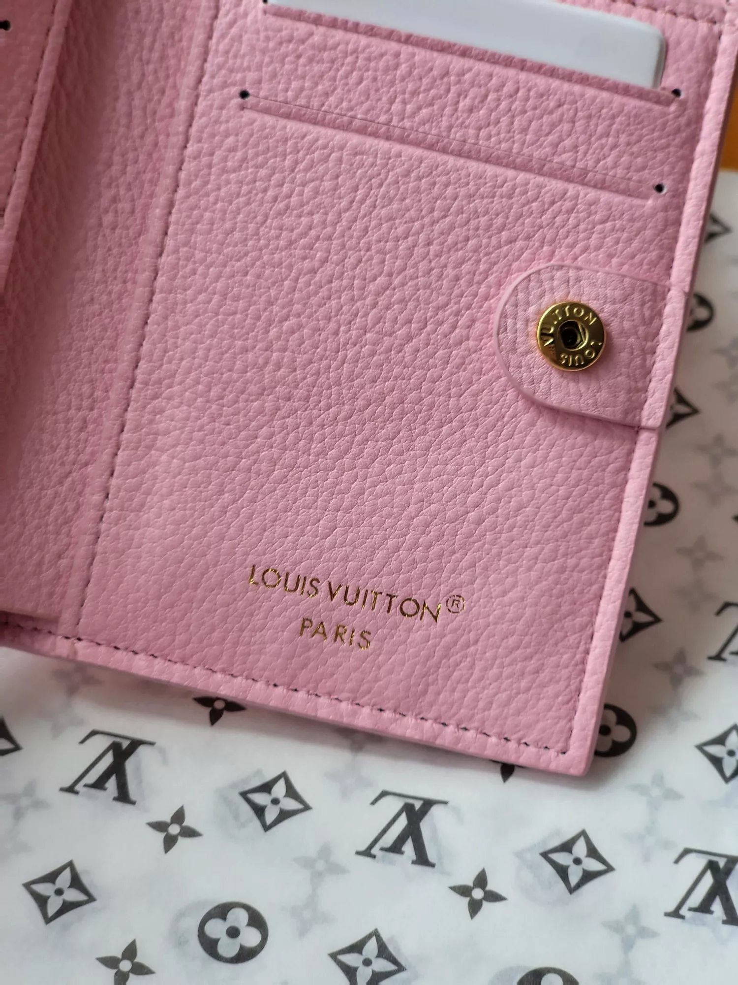 Compact 1777 Louis Vuitton AAA Quality Card Case
