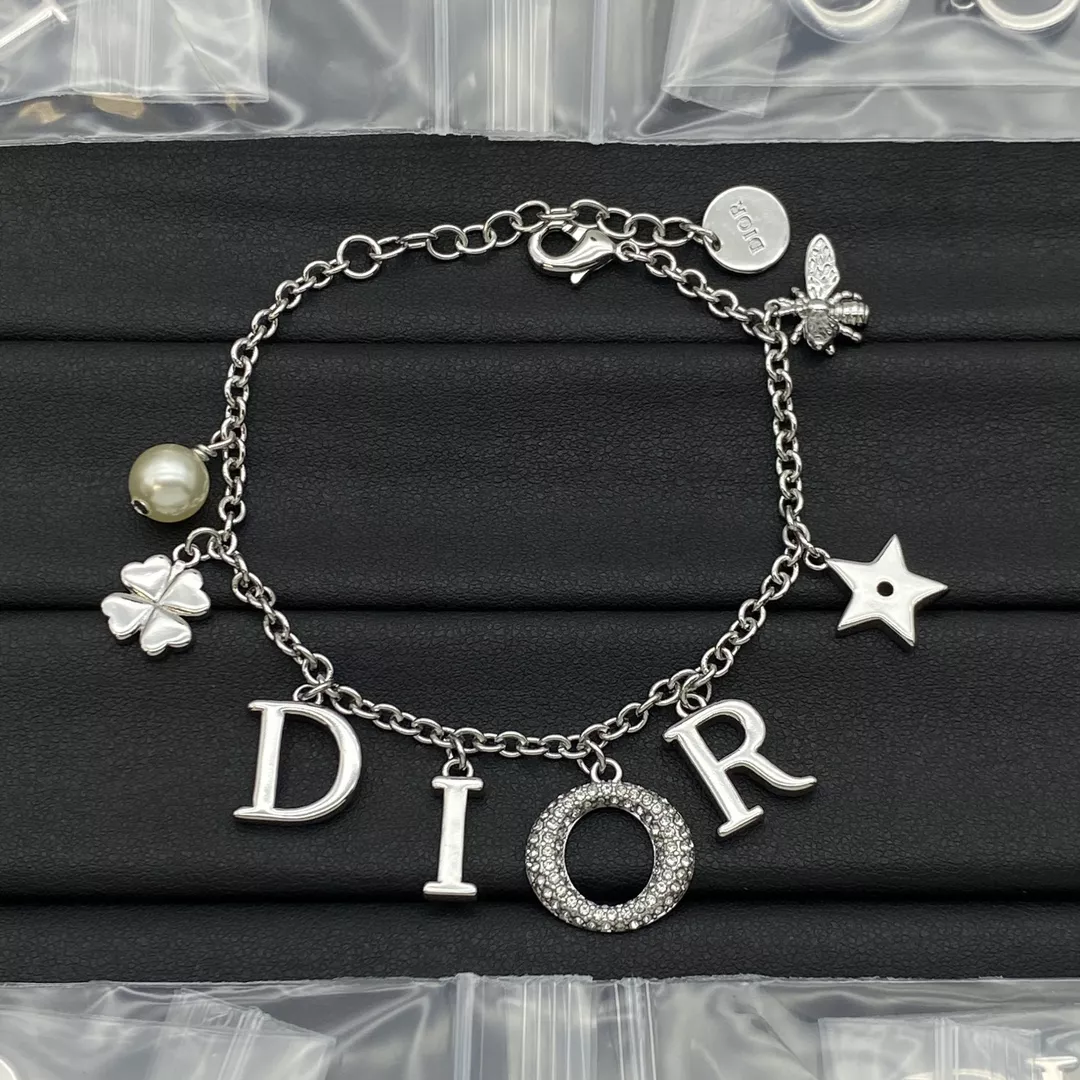 Compact 1971 Christian Dior Bracelets