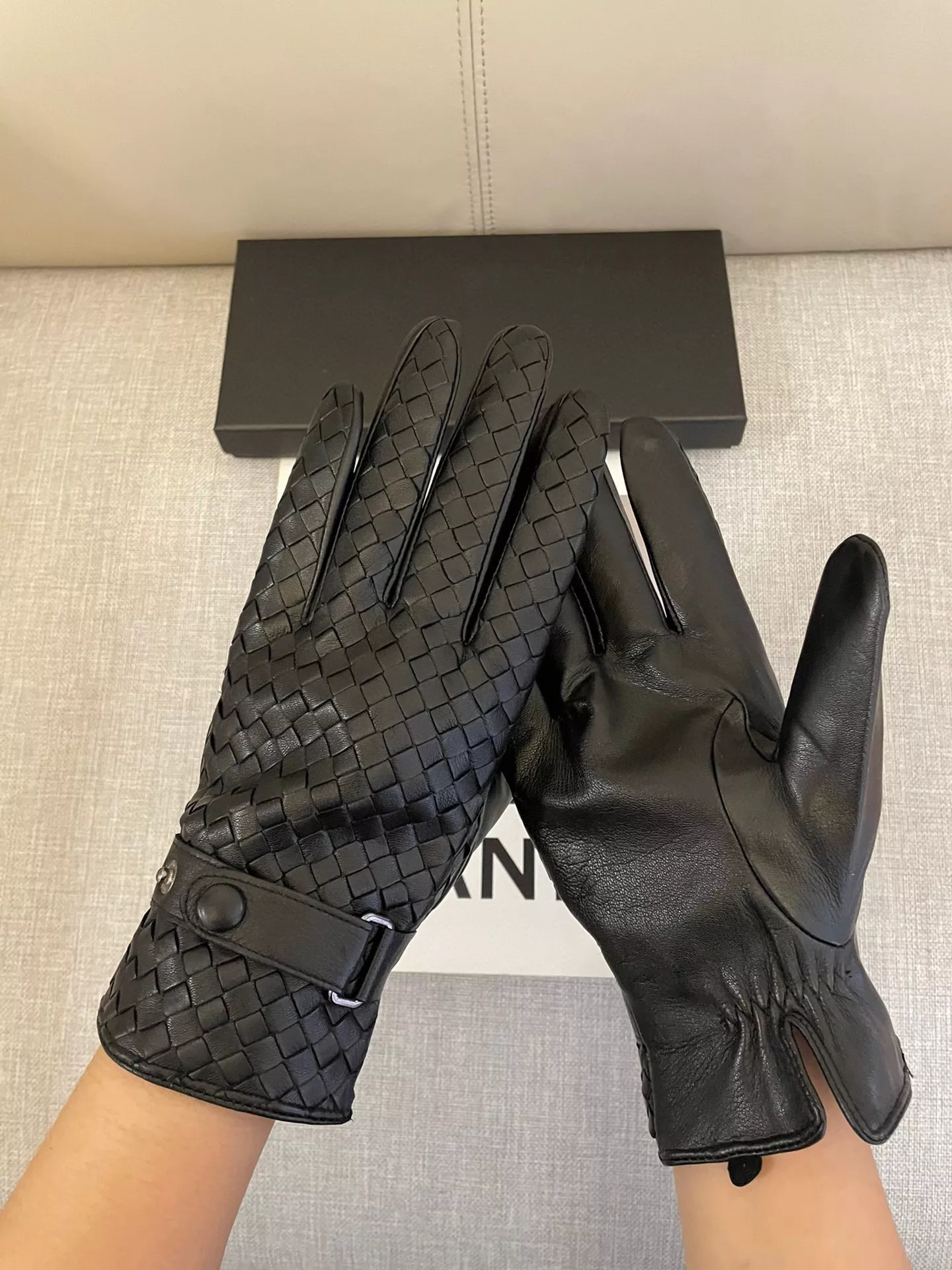 Compact 1990 Bottega Veneta BV Gloves For Men