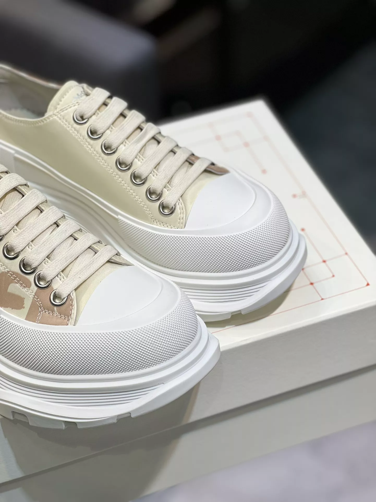 Compact 2012 Alexander McQueen Casual Shoes For Men
