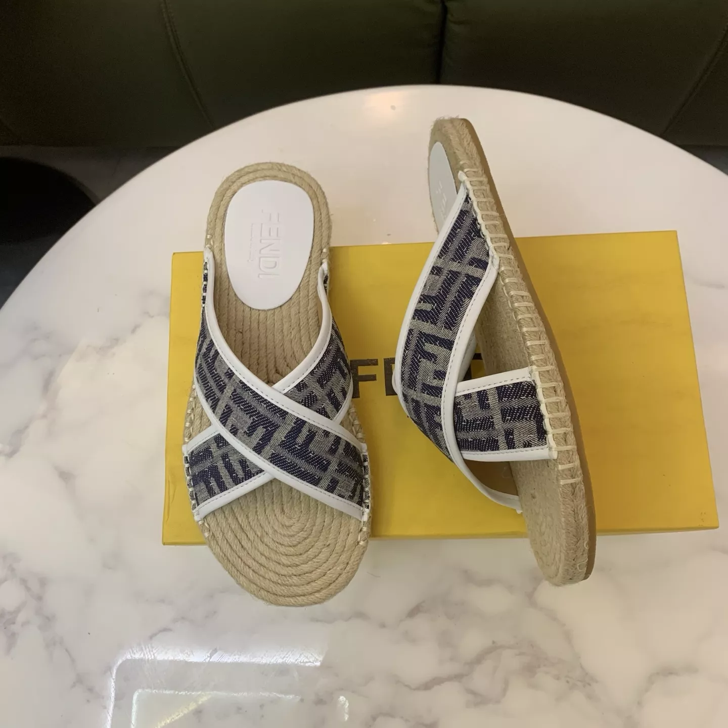 Compact 2012 Fendi Slippers For Men