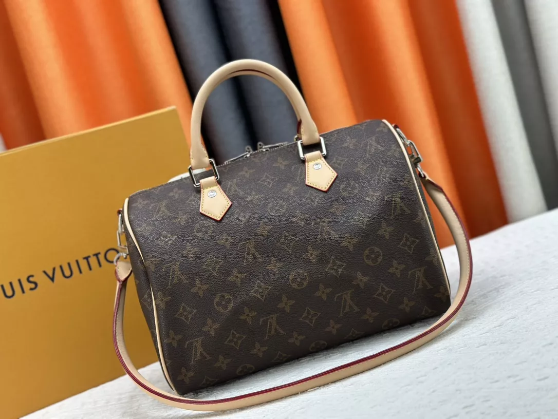 Compact 2214 Louis Vuitton AAA Quality Handbags For Women